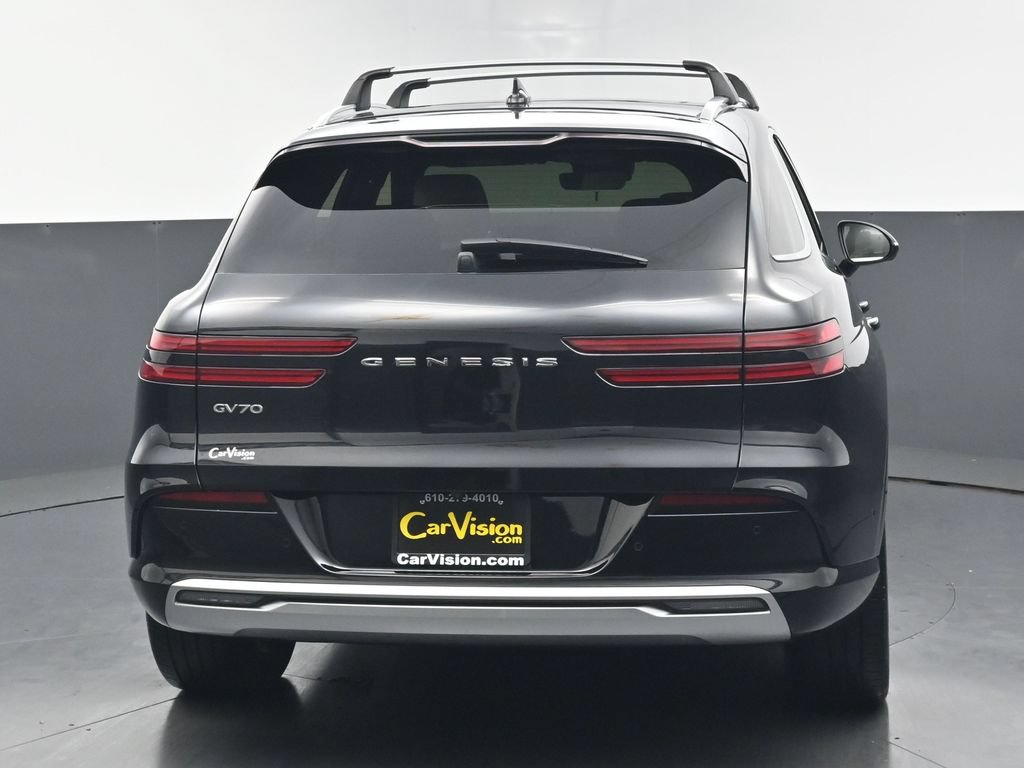 Used 2024 Genesis Electrified GV70 AWD/4WD image 4