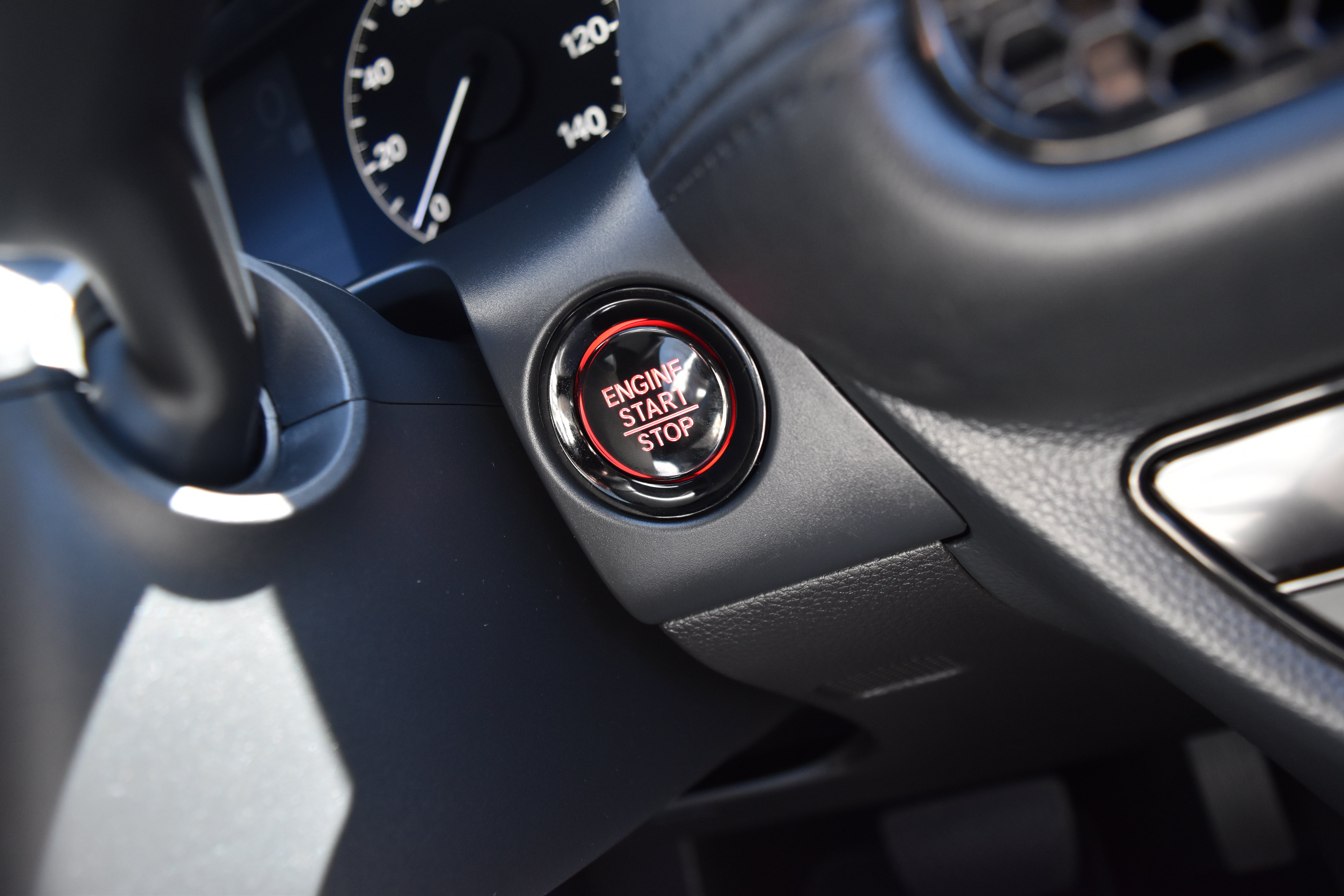 Certified 2027 Honda HR-V LX image 14