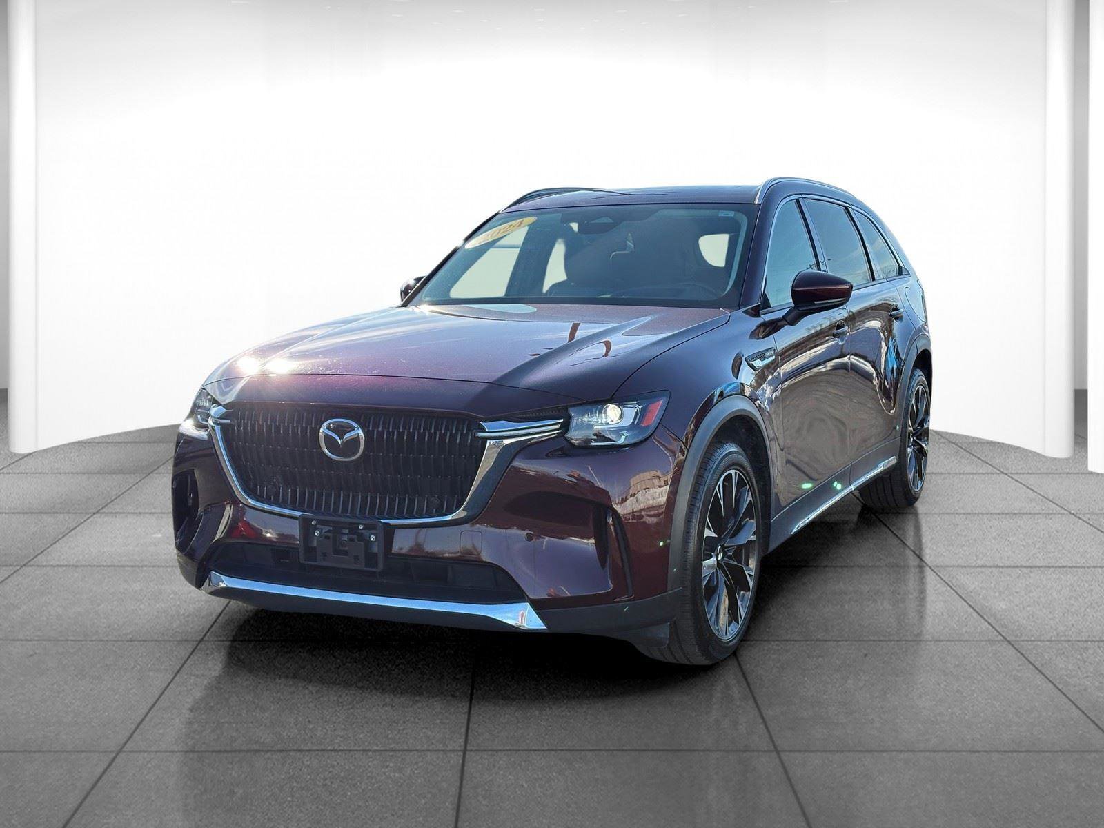 Used 2024 MAZDA CX-90 Plug-In Hybrid w/ Premium Pkg image 3