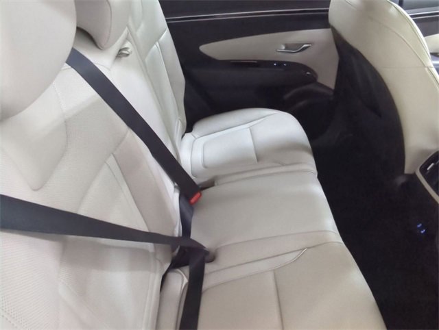 Used 2024 Hyundai Tucson Limited image 27
