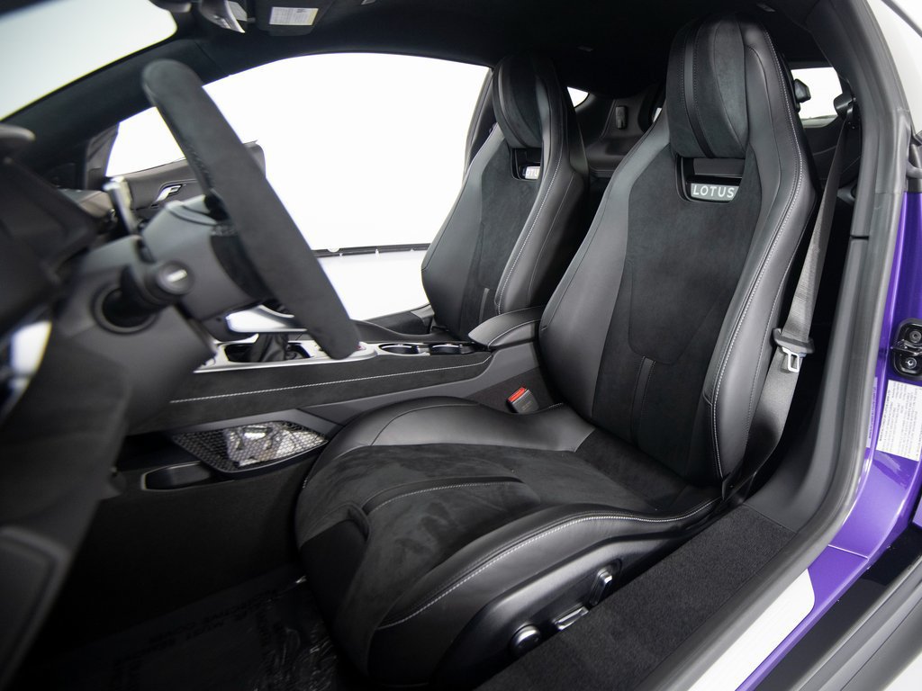 Used 2026 Lotus Emira RWD image 39