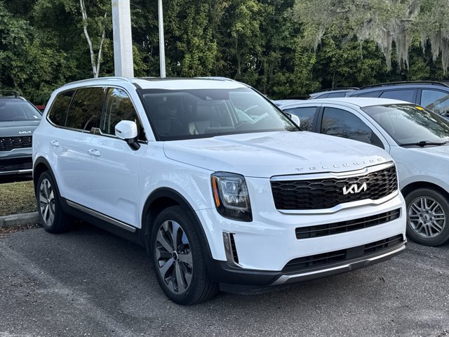 Used 2022 Kia Telluride EX w/ EX Premium Package