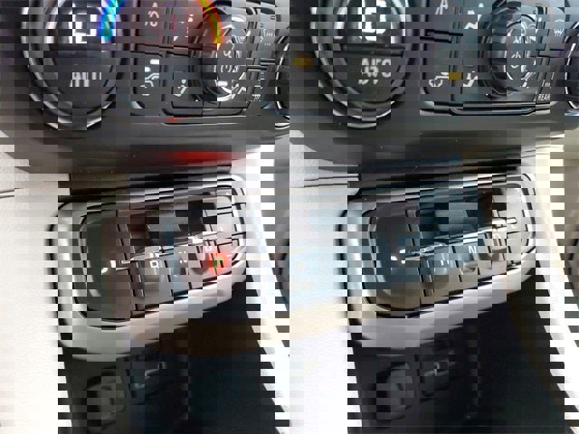 Used 2021 GMC Acadia Denali w/ Denali Technology Package image 88