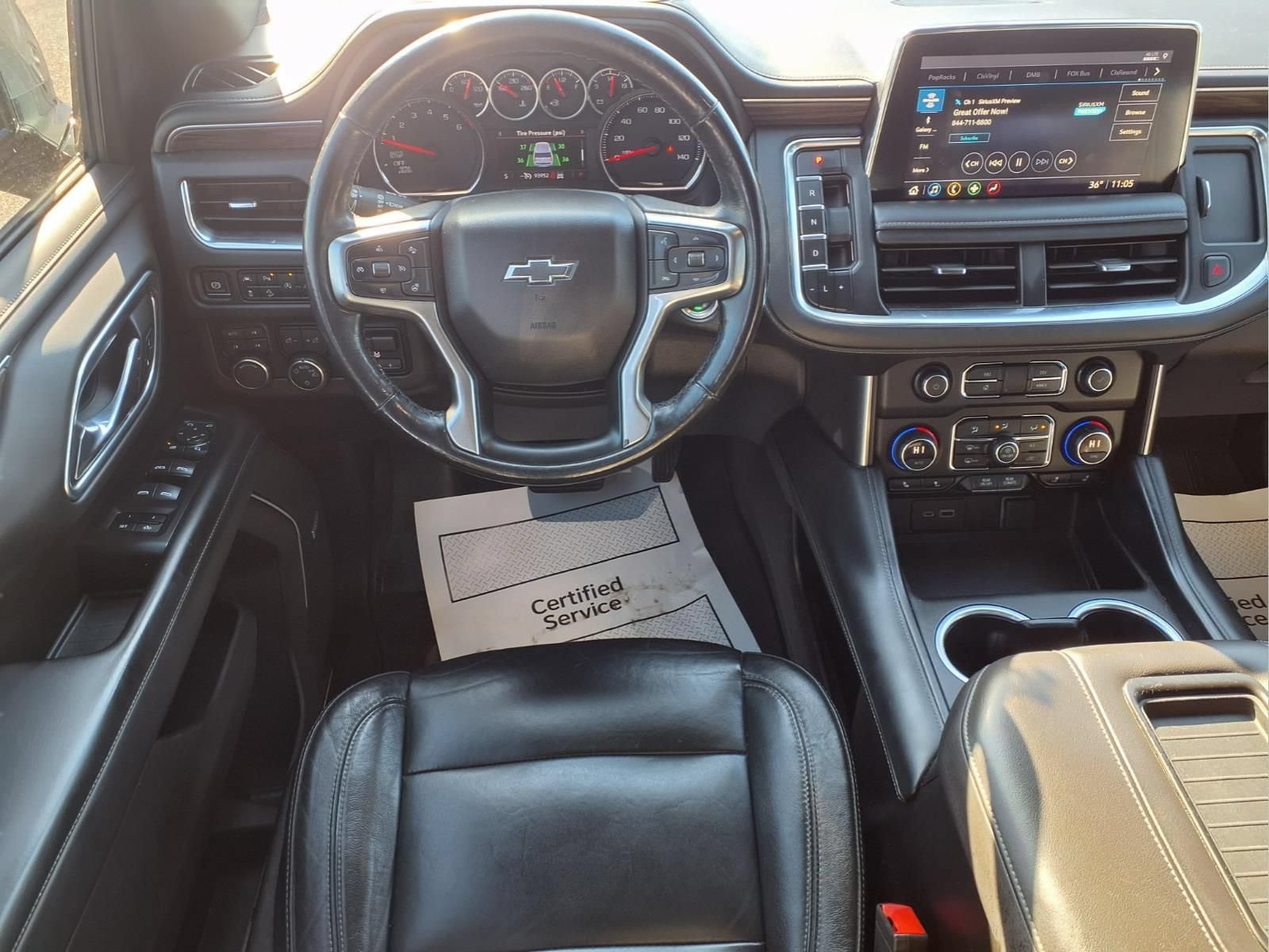 Used 2021 Chevrolet Tahoe Z71 w/ Z71 Signature Package AWD/4WD image 3