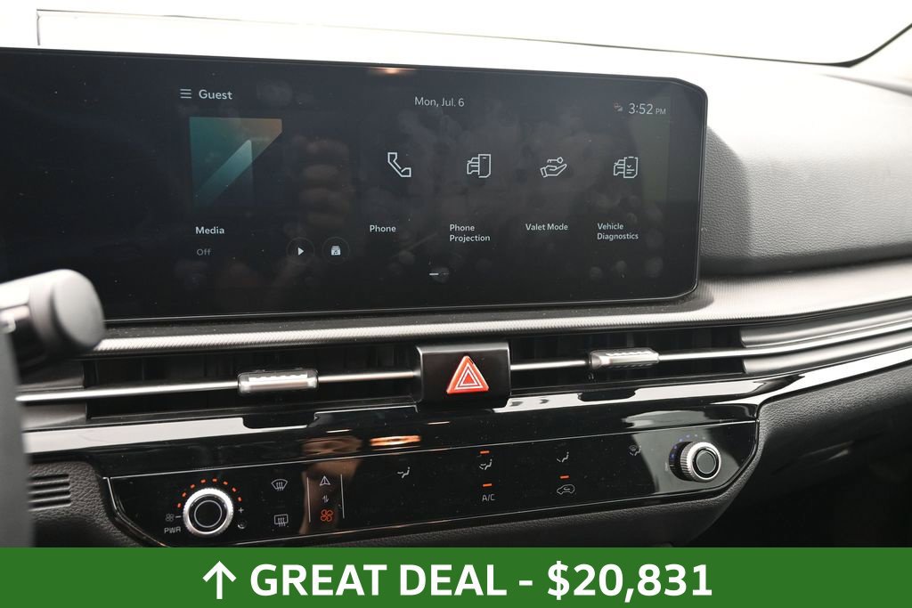 Used 2026 Kia Sportage LX FWD image 32