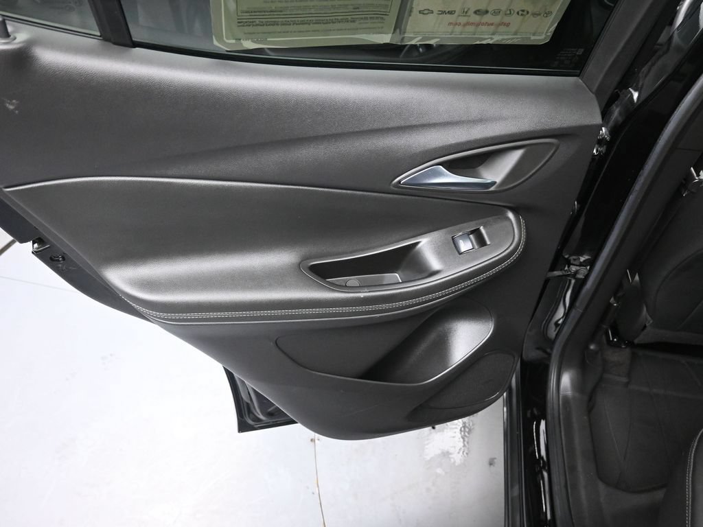 Used 2023 Buick Encore GX Essence w/ Experience Buick Package AWD/4WD image 26