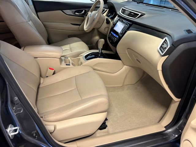 Used 2014 Nissan Rogue SL w/ SL Premium Package FWD image 11