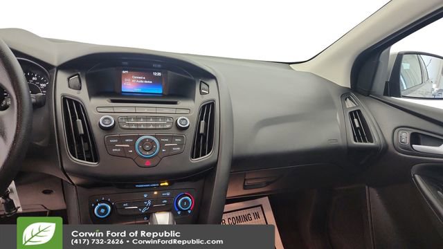Used 2016 Ford Focus SE image 17