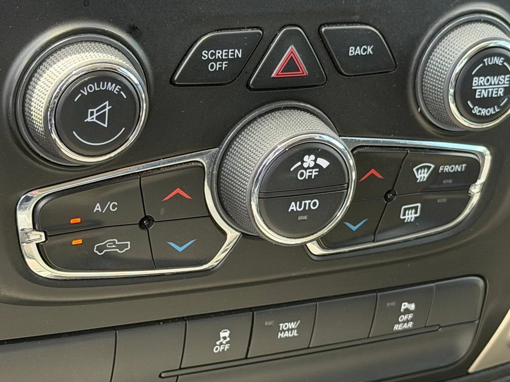 Used 2019 RAM 1500 Warlock w/ Electronics Group AWD/4WD image 20