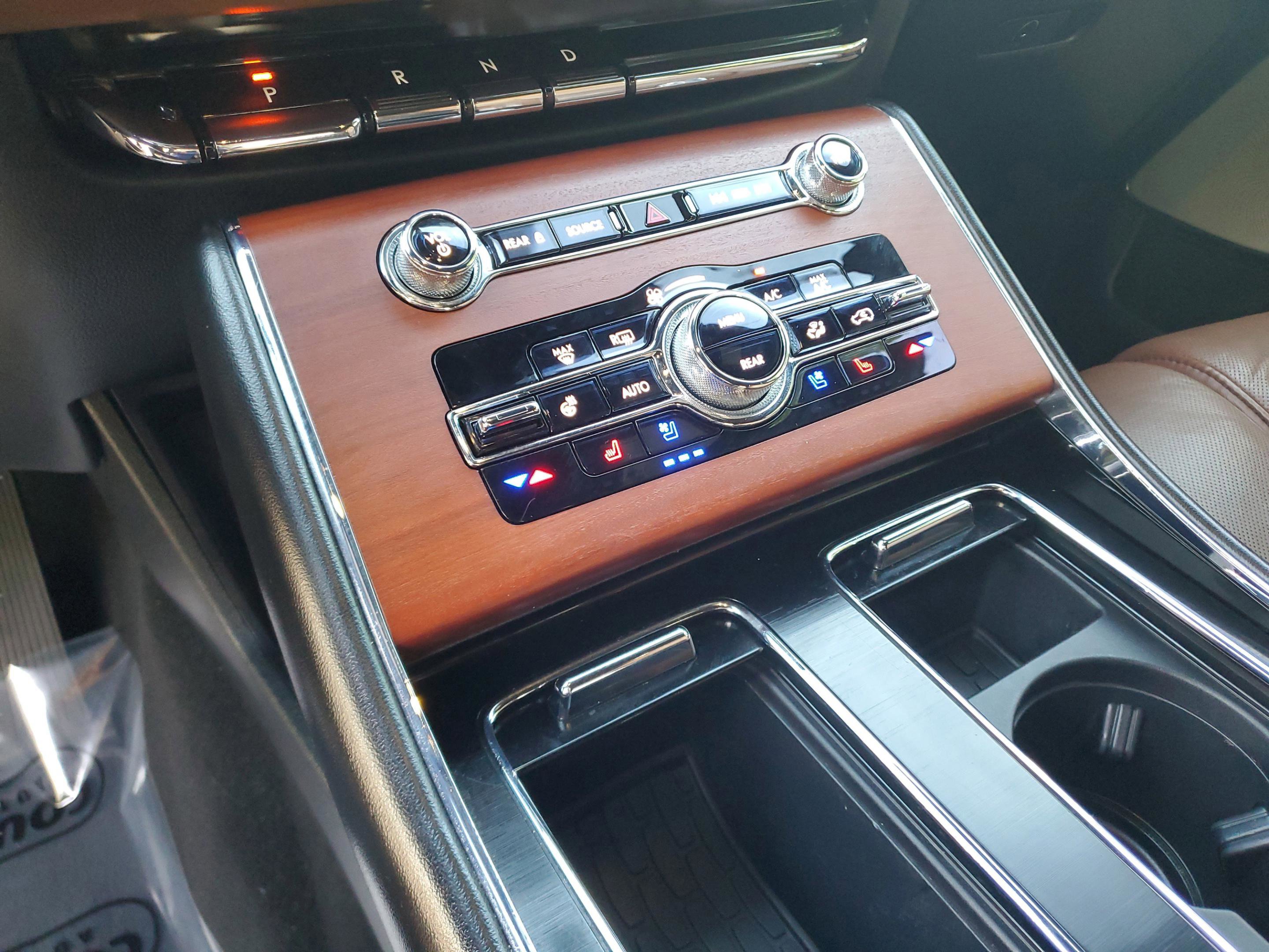 Used 2021 Lincoln Aviator Grand Touring w/ Equipment Group 302A image 23