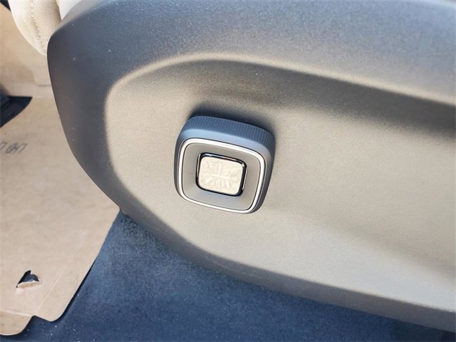 New 2025 Volvo EX90 Ultra image 15