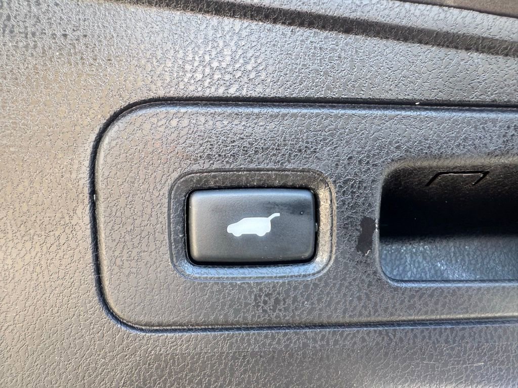 Used 2011 Acura MDX w/ Advance & Entertainment image 29