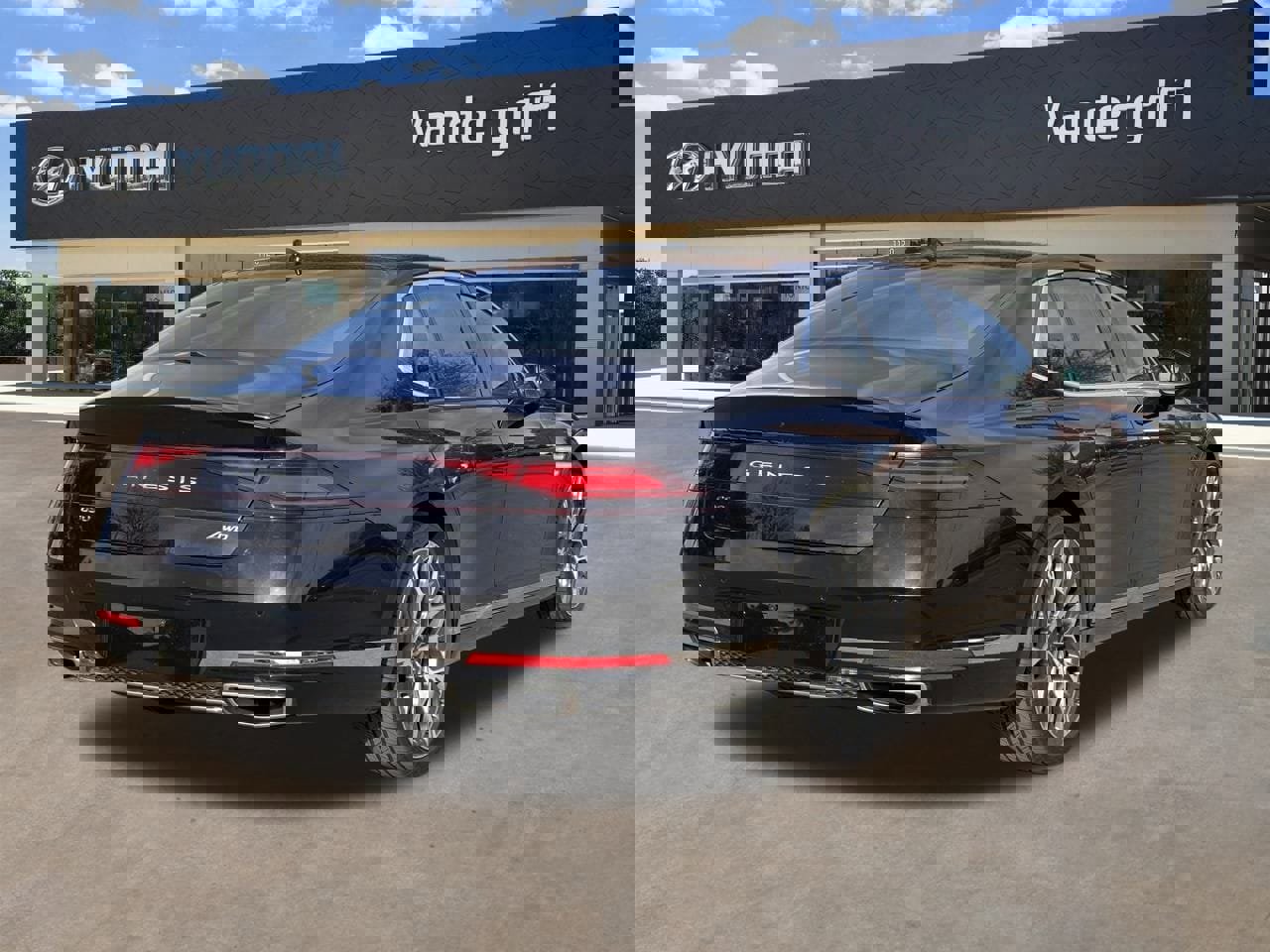 Used 2025 Genesis G90 3.5T image 10