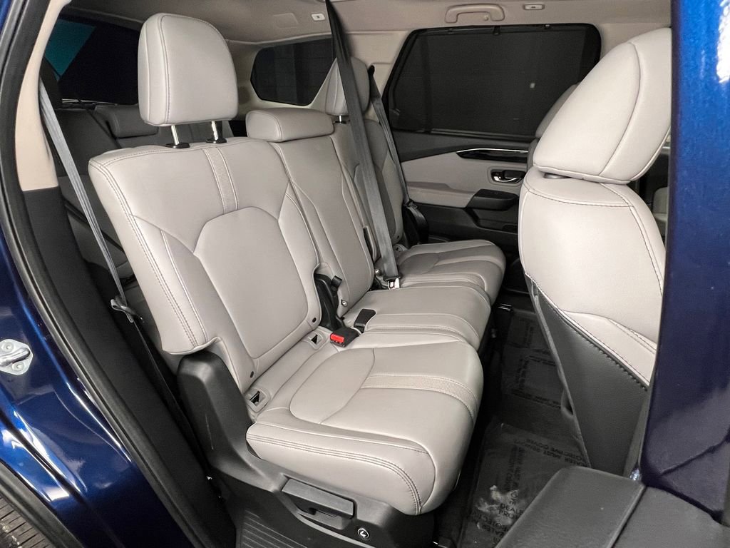 Used 2023 Honda Pilot Touring image 27