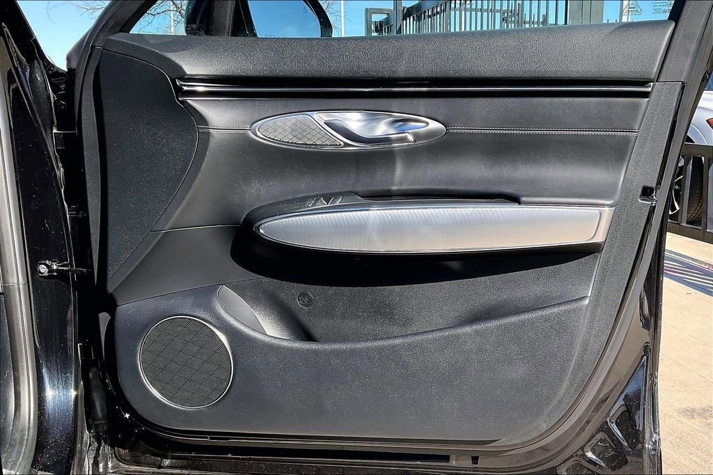 Used 2024 Genesis GV70 2.5T w/ Select Package image 22