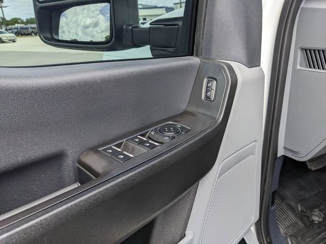 Used 2024 Ford F550 4x4 Crew Cab Super Duty image 20