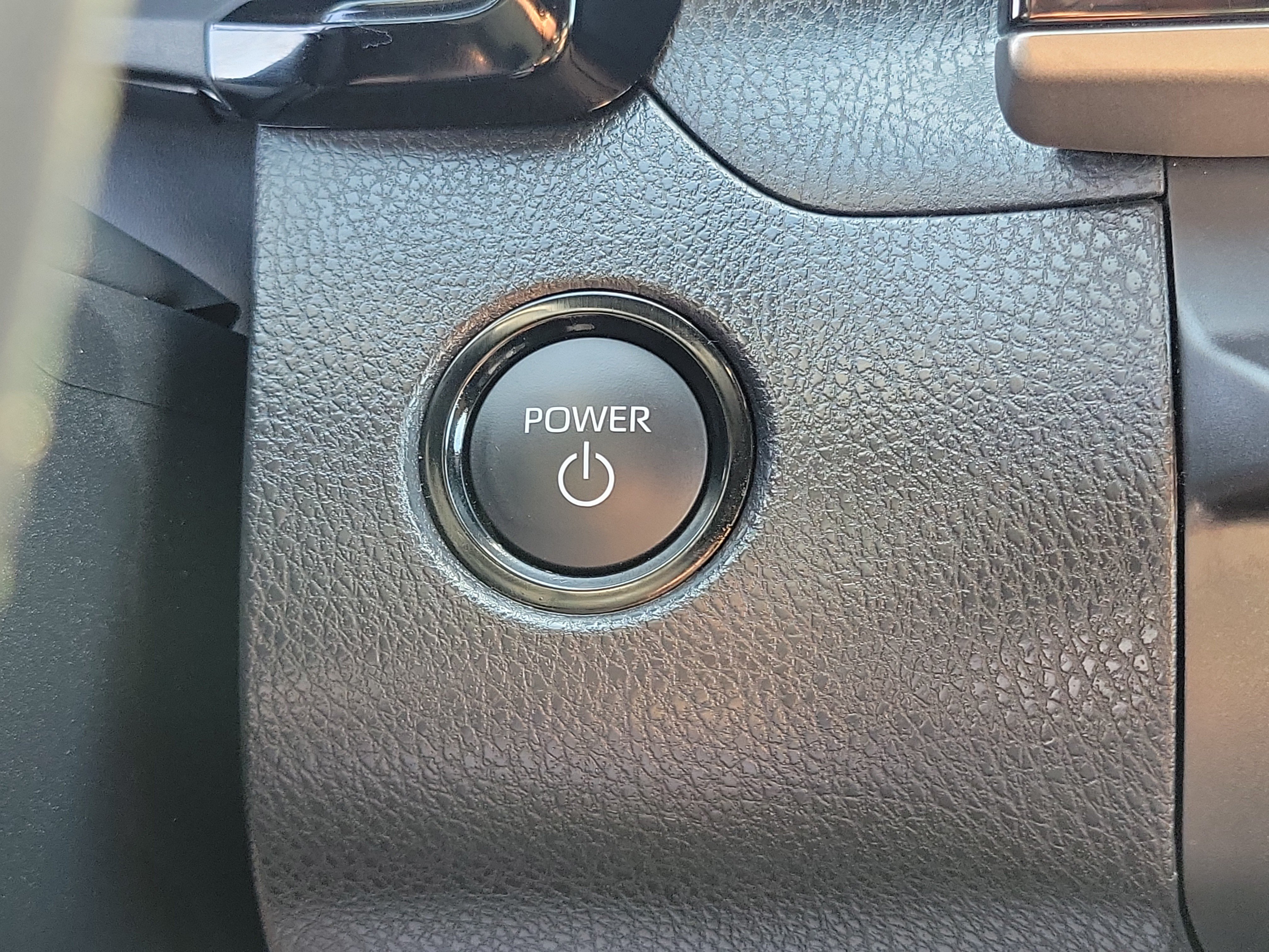 Used 2026 Toyota Camry SE FWD image 17