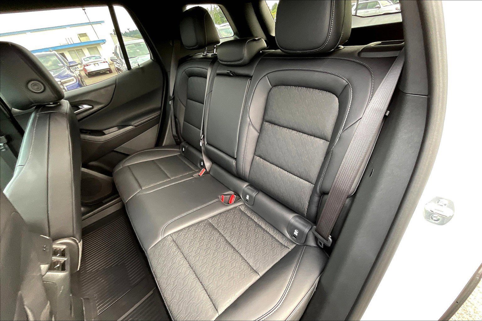 New 2026 Chevrolet Equinox LT w/ Convenience Package II image 10