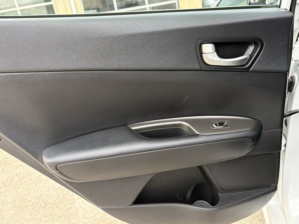 Used 2020 Kia Optima LX FWD image 22