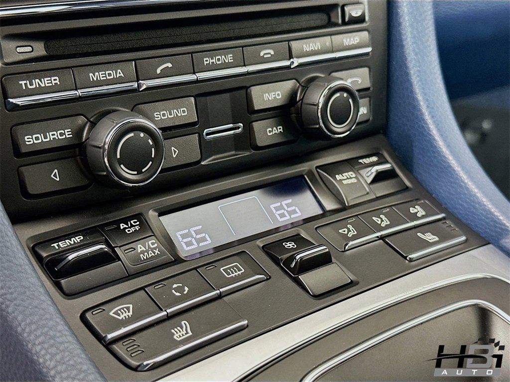 Used 2013 Porsche 911 Carrera 4S image 13