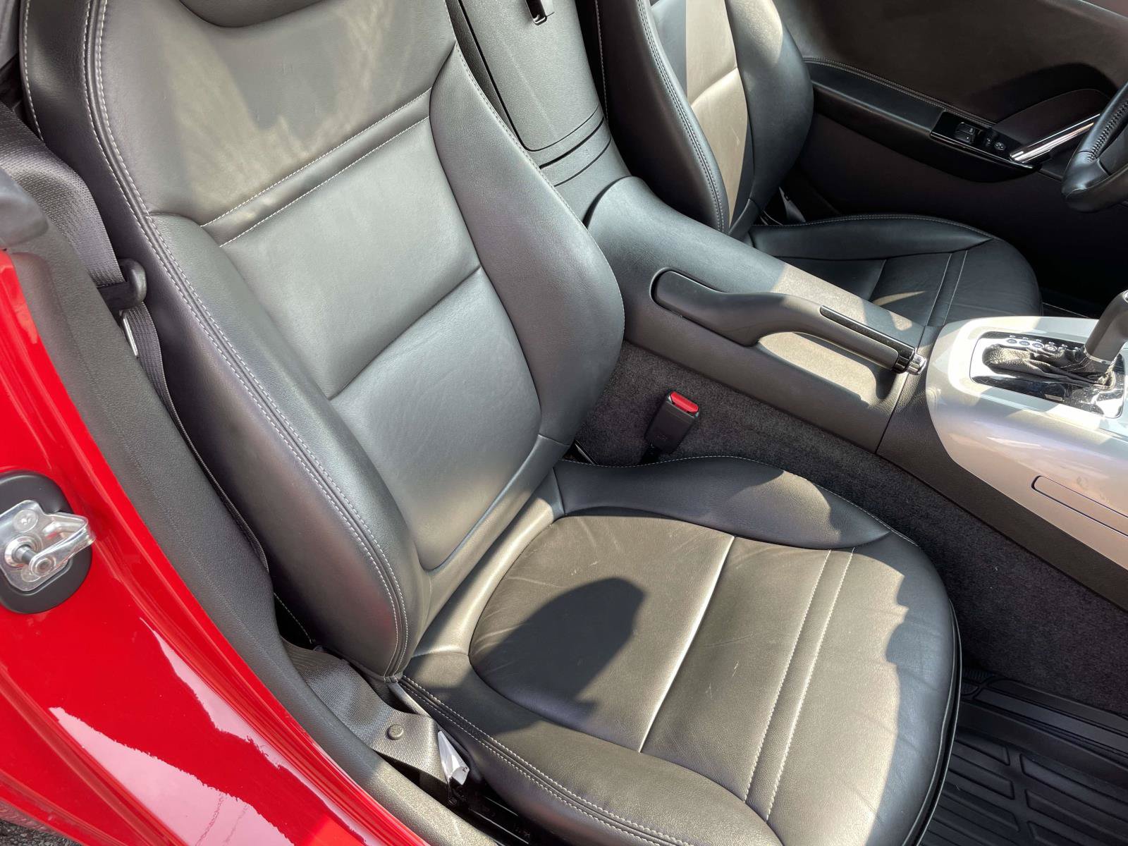 Used 2008 Saturn Sky w/ Premium Trim Package RWD image 16