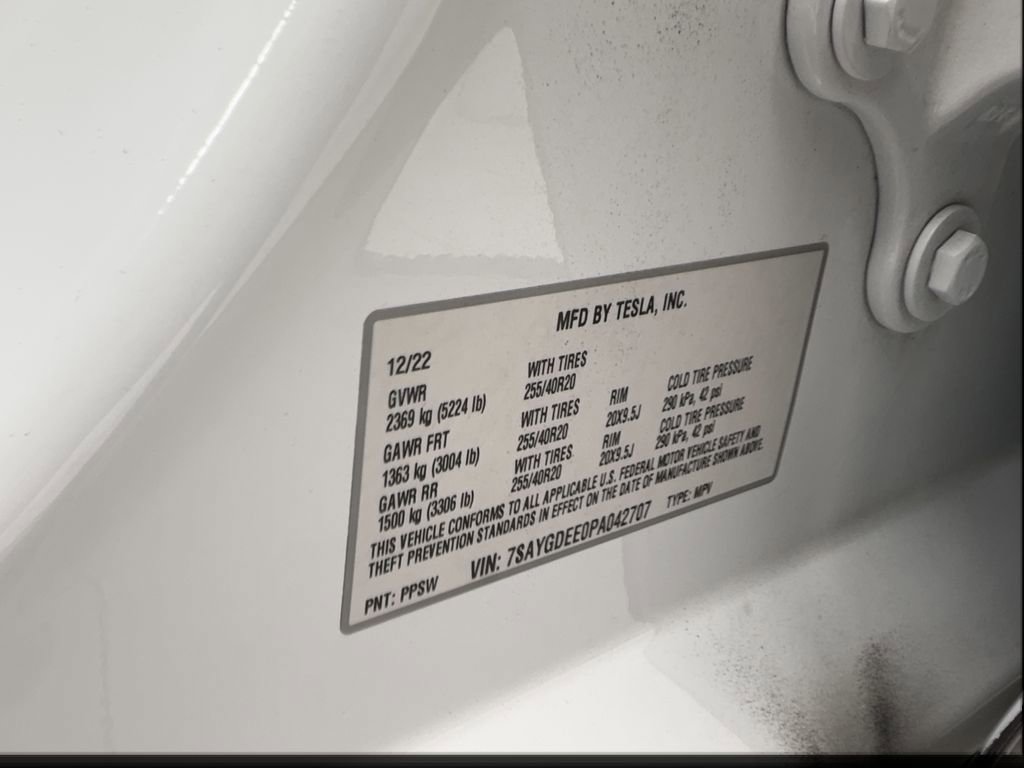 Used 2023 Tesla Model Y AWD image 42