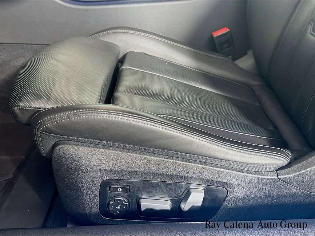 Used 2023 BMW M850i xDrive Convertible w/ M Sport Professional Package image 20