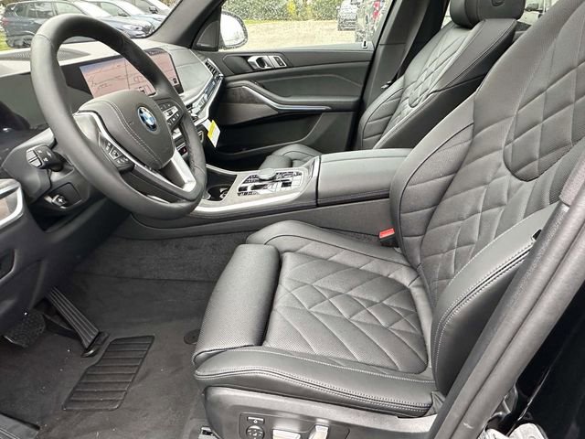New 2026 BMW X5 xDrive50e w/ Premium Package image 14