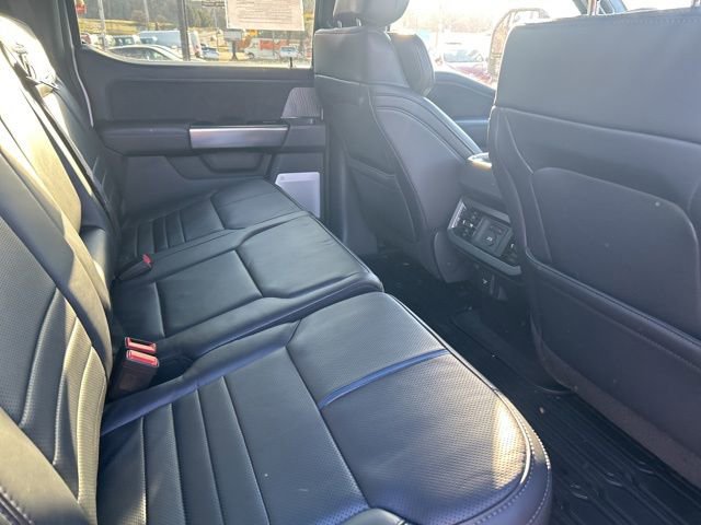 Used 2025 Ford F450 Platinum w/ FX4 Off-Road Package image 15