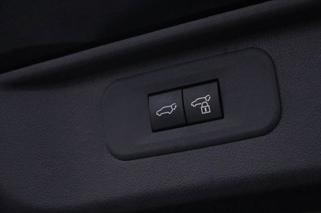 Certified 2025 Toyota Grand Highlander AWD image 8