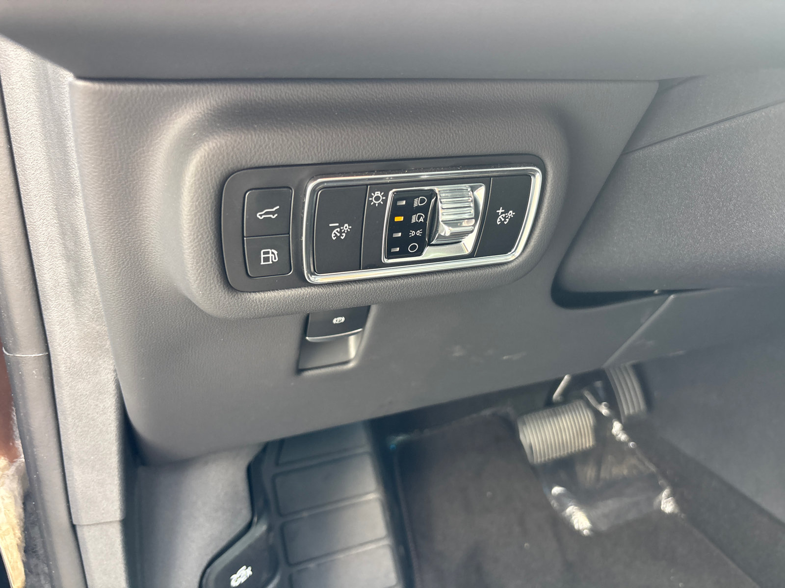 New 2026 Lincoln Nautilus Reserve w/ Jet Appearance Package AWD/4WD image 14