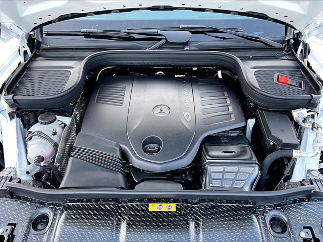 New 2026 Mercedes-Benz GLS 450 4MATIC image 13