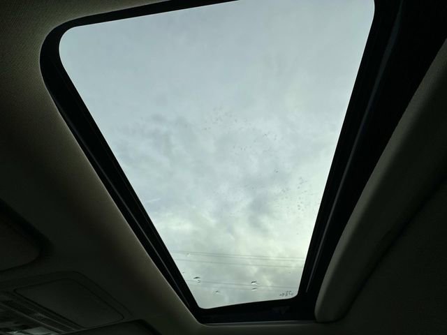 Used 2021 Honda CR-V Touring image 36