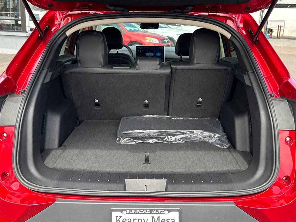 New 2025 VinFast VF 8 Eco image 10