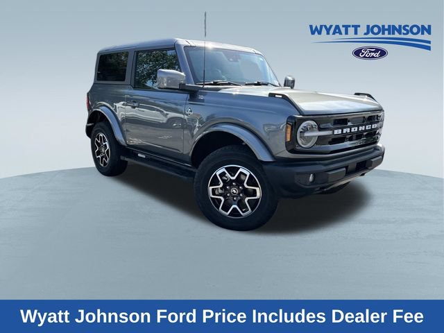 Used 2023 Ford Bronco Outer Banks AWD/4WD image 1