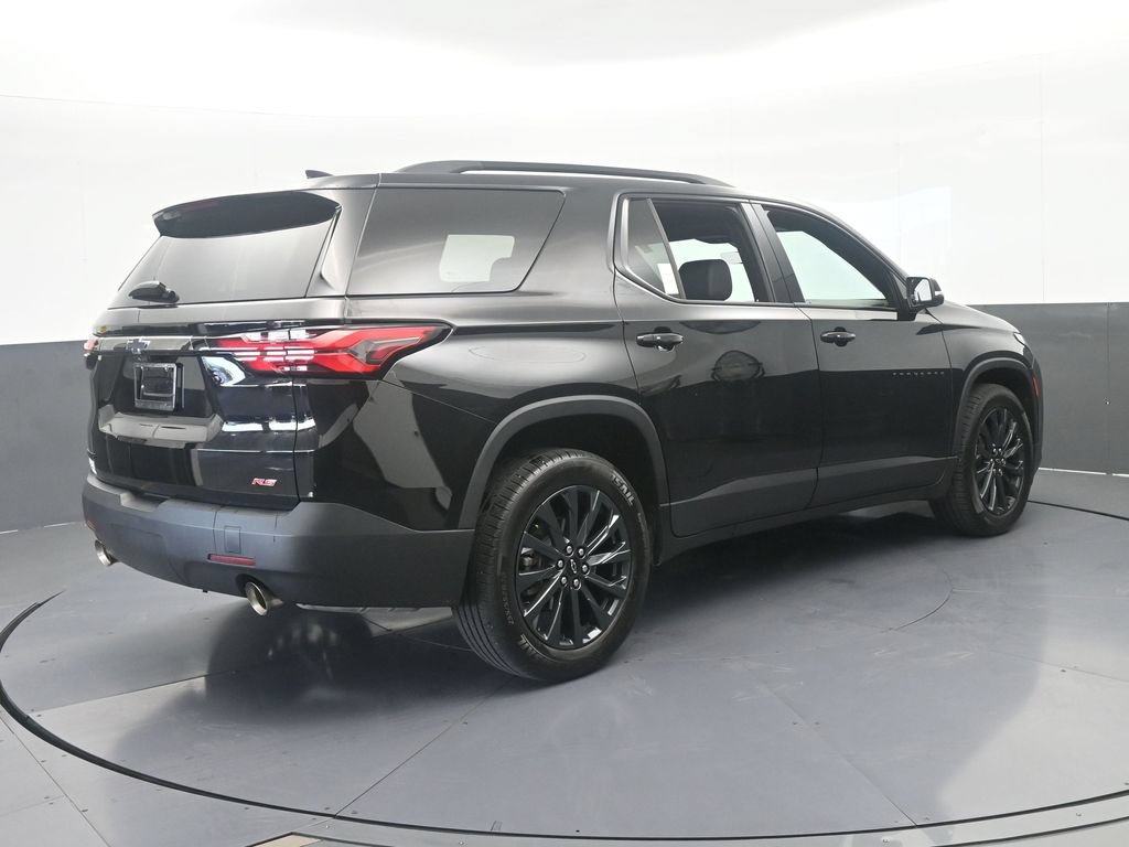 Used 2023 Chevrolet Traverse RS FWD image 6