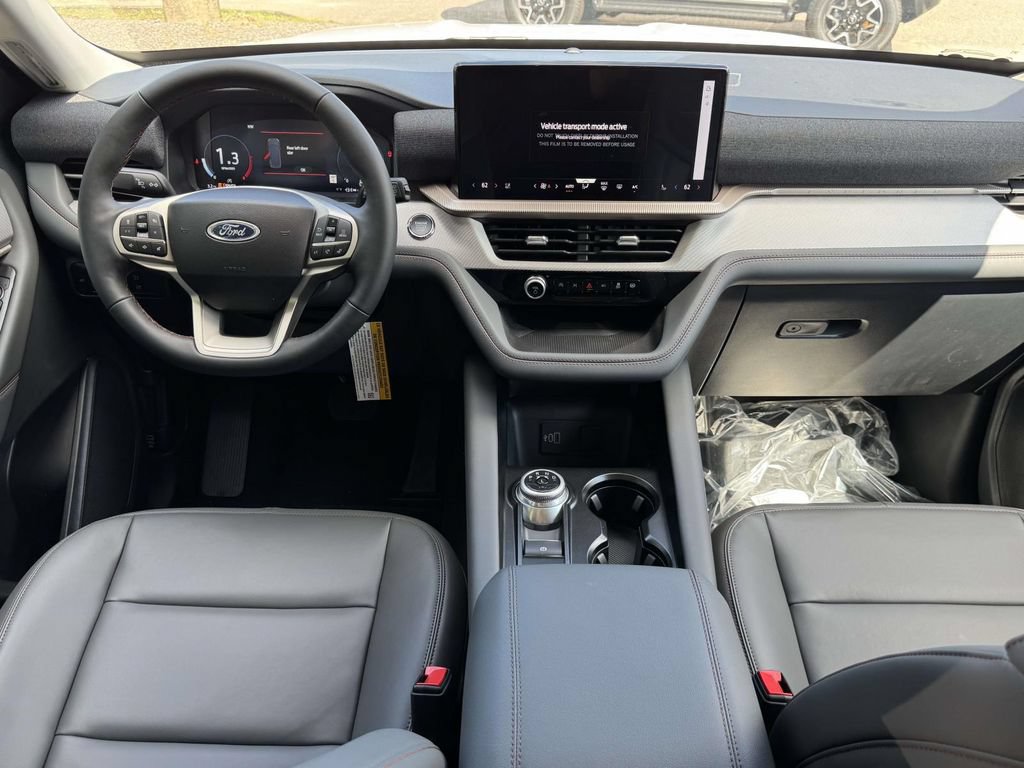 New 2026 Ford Explorer Active w/ Active Comfort Package AWD/4WD image 2