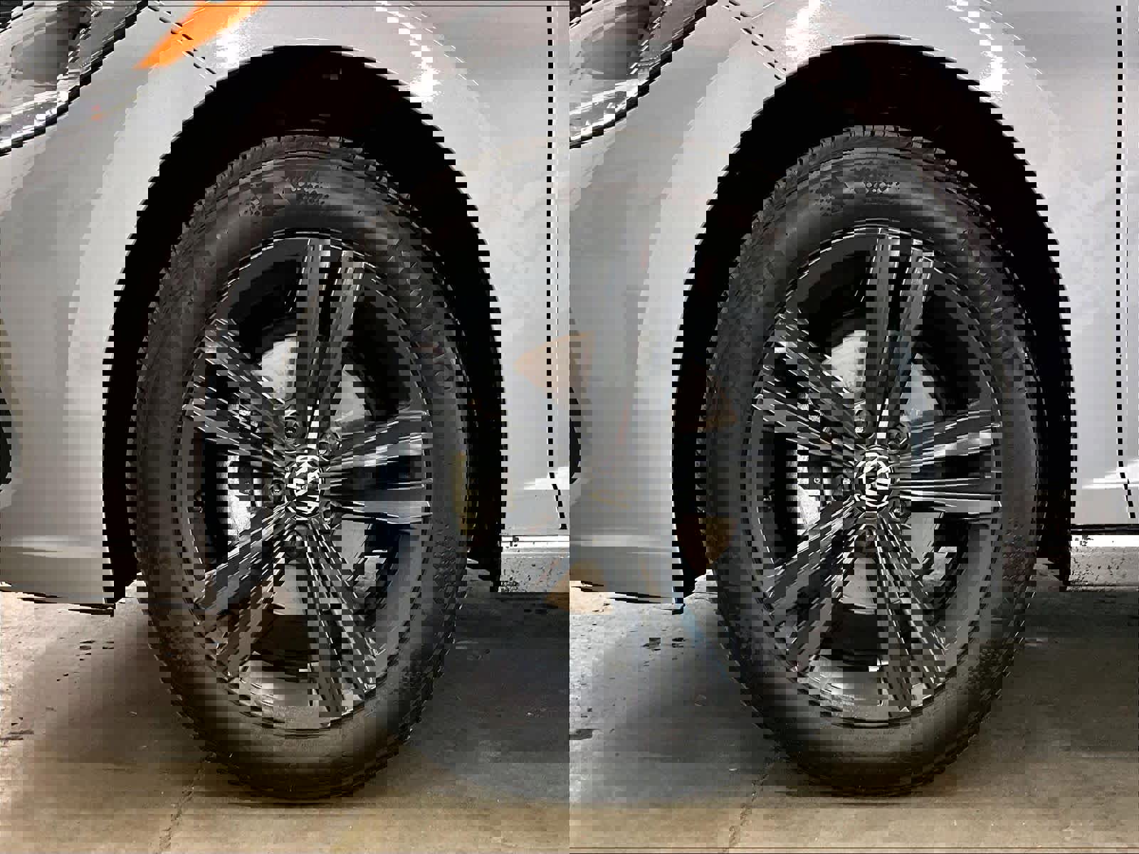 Used 2024 Volkswagen Jetta SE FWD image 11