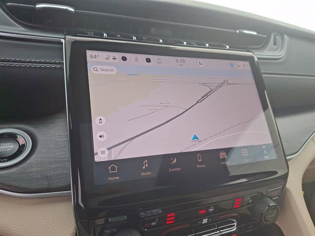 New 2025 Jeep Grand Cherokee Limited image 15