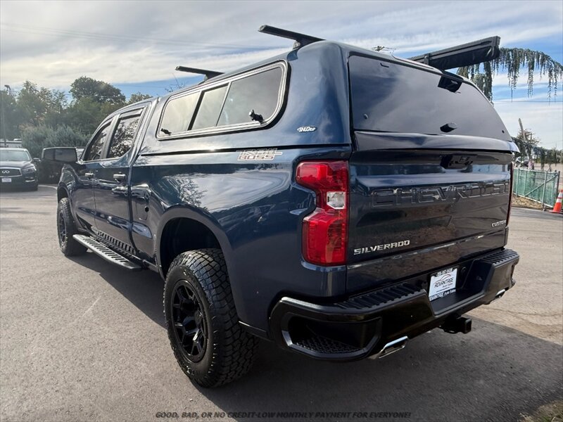 Used 2022 Chevrolet Silverado 1500 Custom Trail Boss AWD/4WD image 5