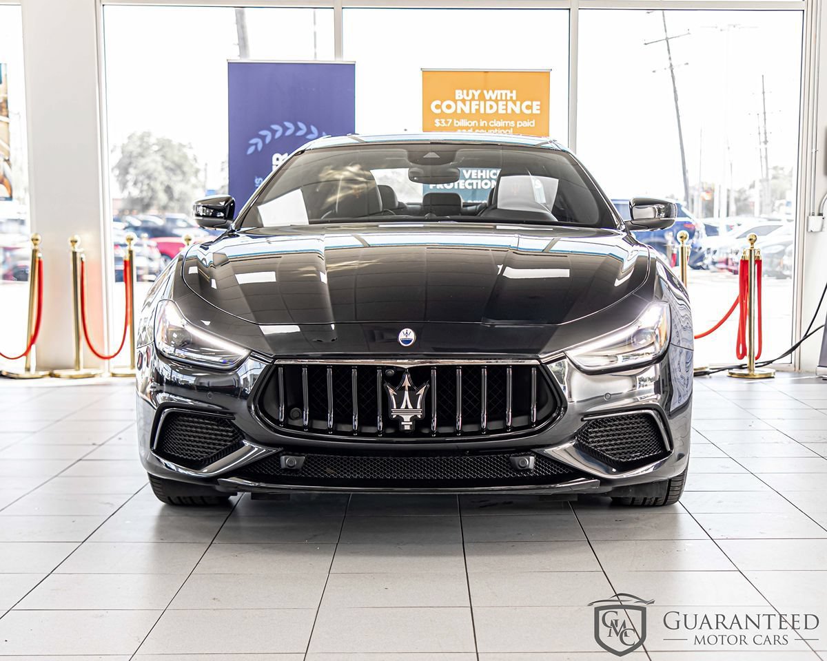 Used 2024 Maserati Ghibli Modena Q4 AWD/4WD image 2
