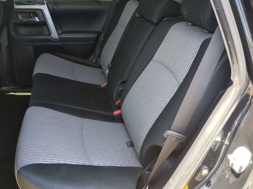 Used 2019 Toyota 4Runner SR5 AWD/4WD image 17