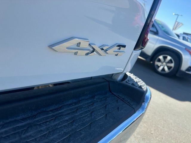 Used 2023 RAM 3500 Big Horn image 12