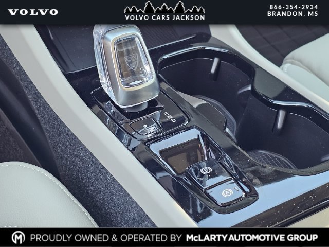New 2026 Volvo XC40 B5 Ultra w/ Protection Package Premier AWD/4WD image 23