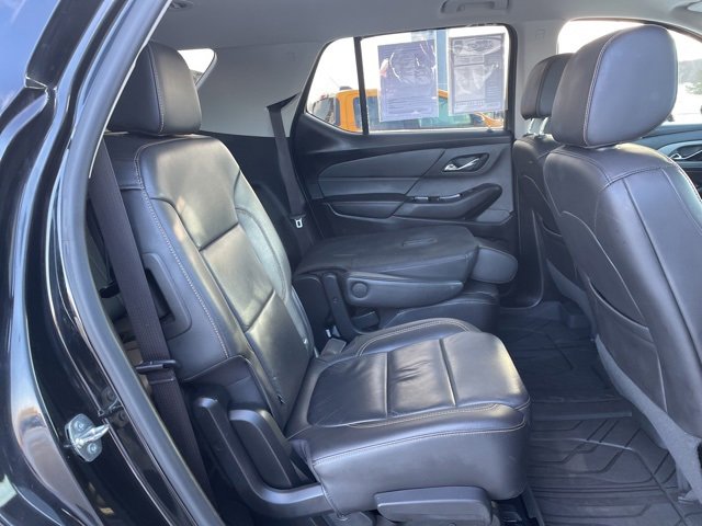 Used 2020 Chevrolet Traverse LT image 15