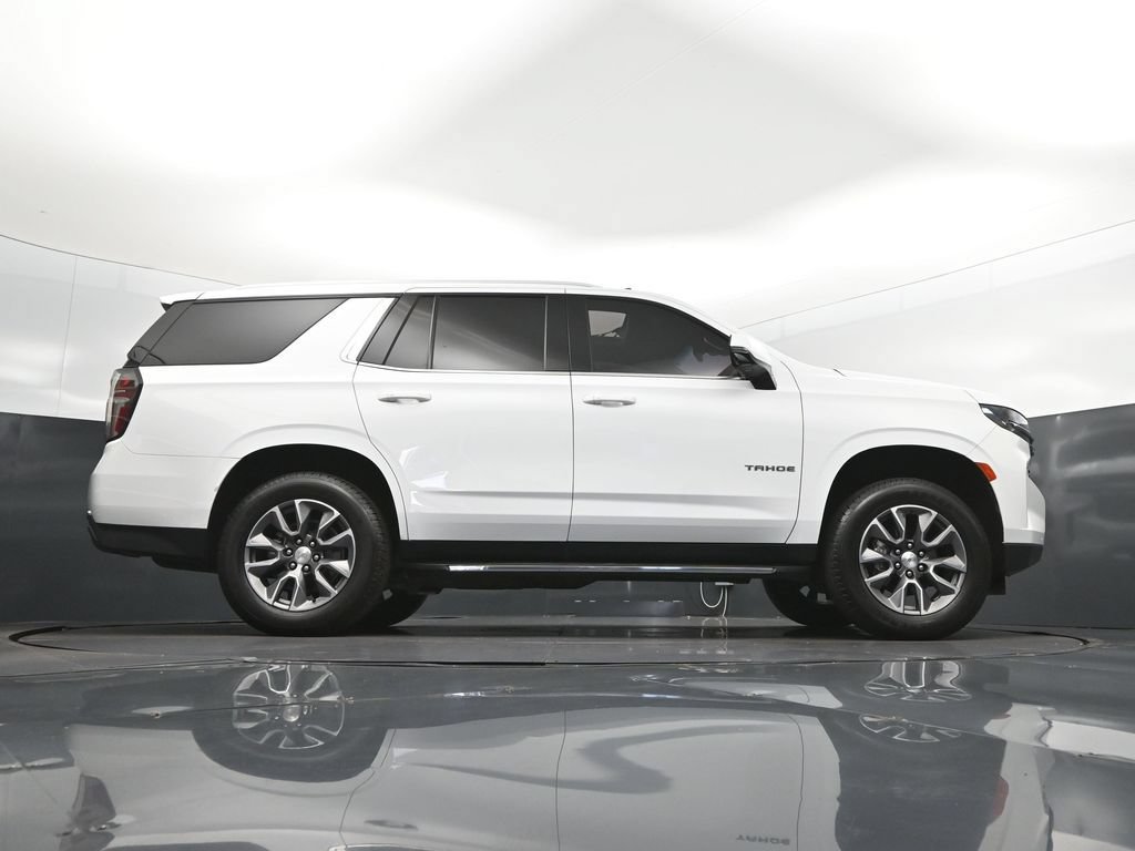 Used 2023 Chevrolet Tahoe LT w/ Luxury Package RWD image 43