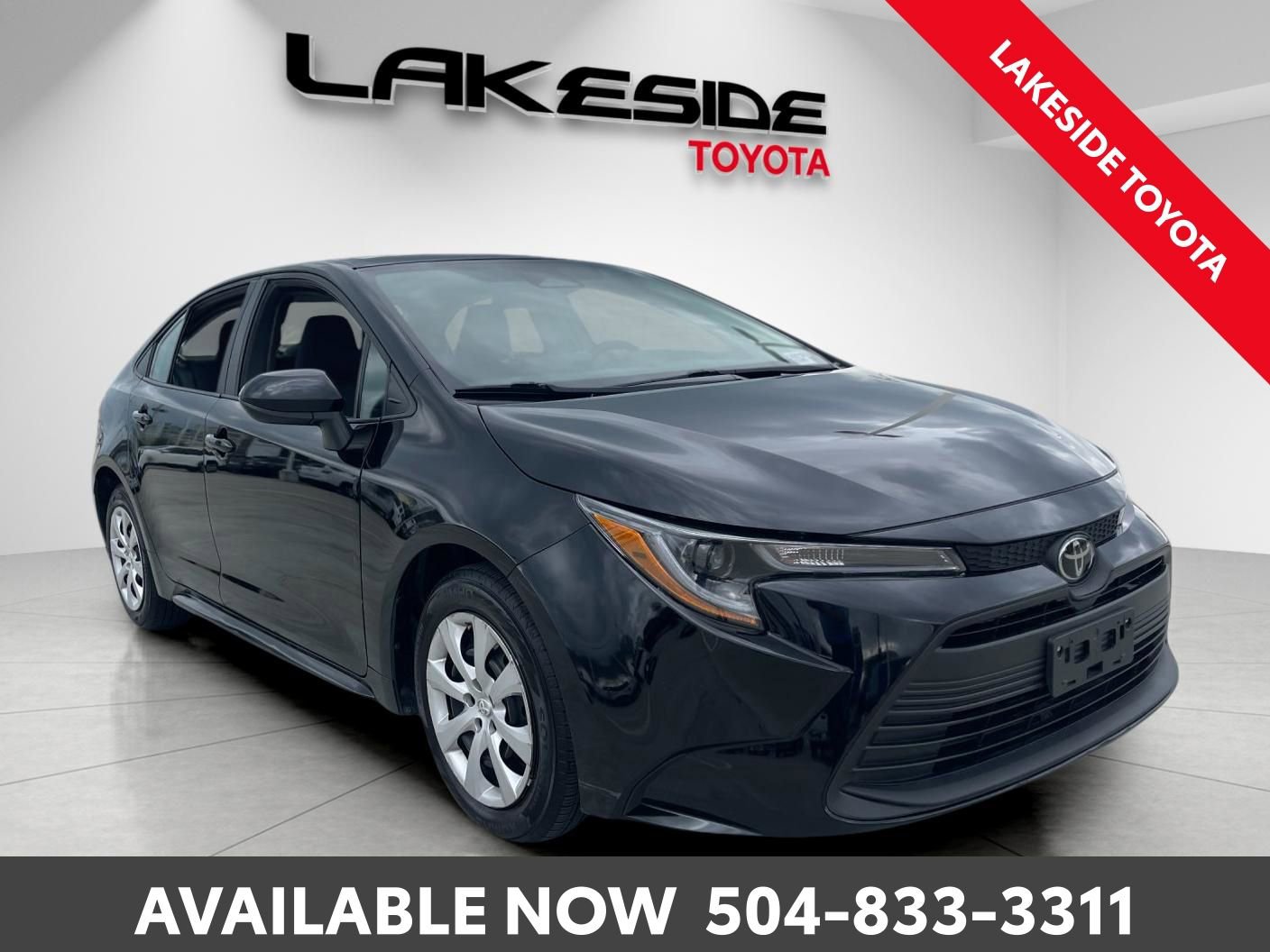 Used 2024 Toyota Corolla LE image 8