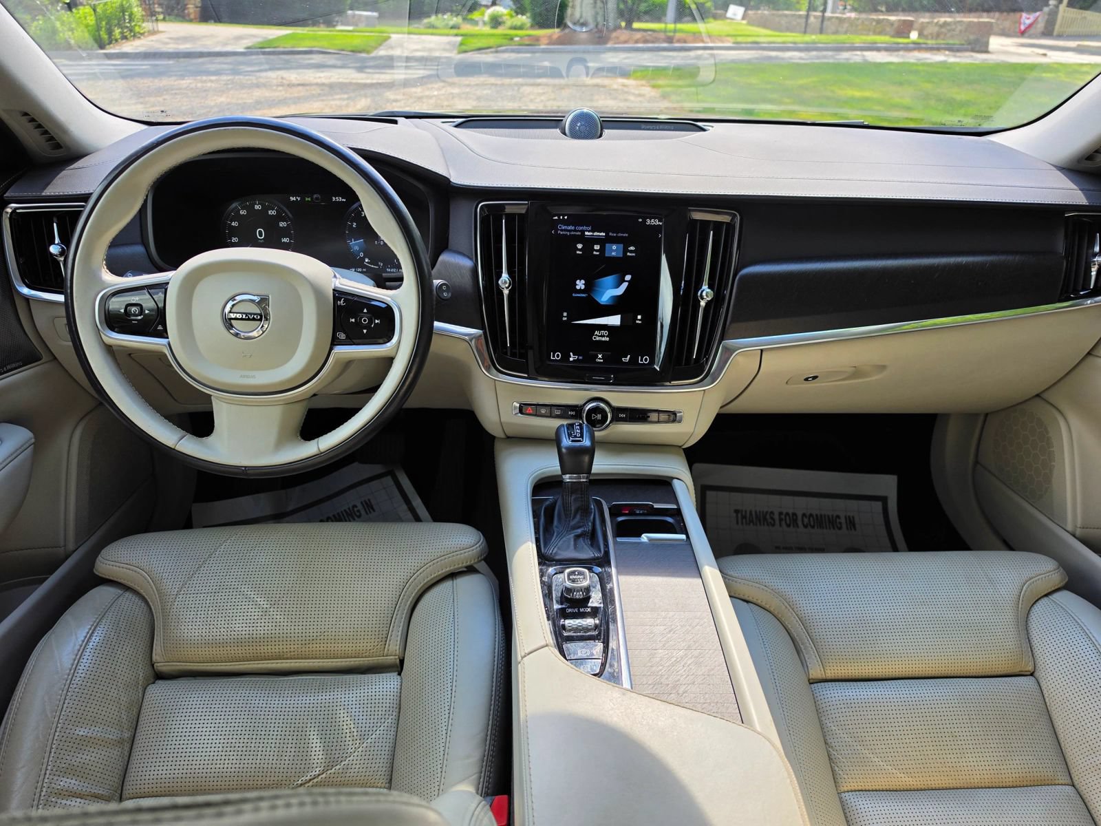 Used 2017 Volvo V90 T6 Cross Country AWD/4WD image 9