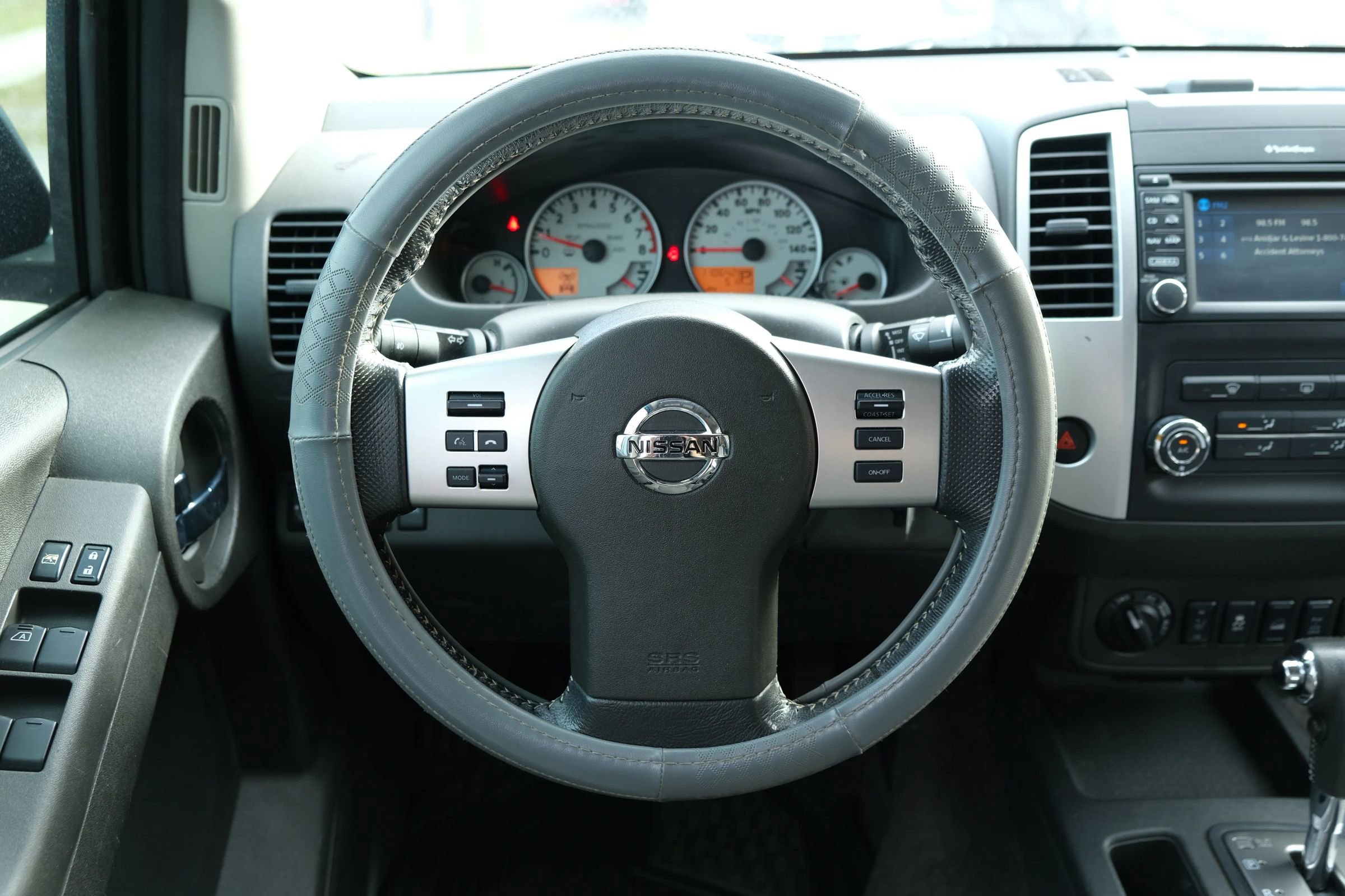 Used 2015 Nissan Xterra PRO-4X image 21