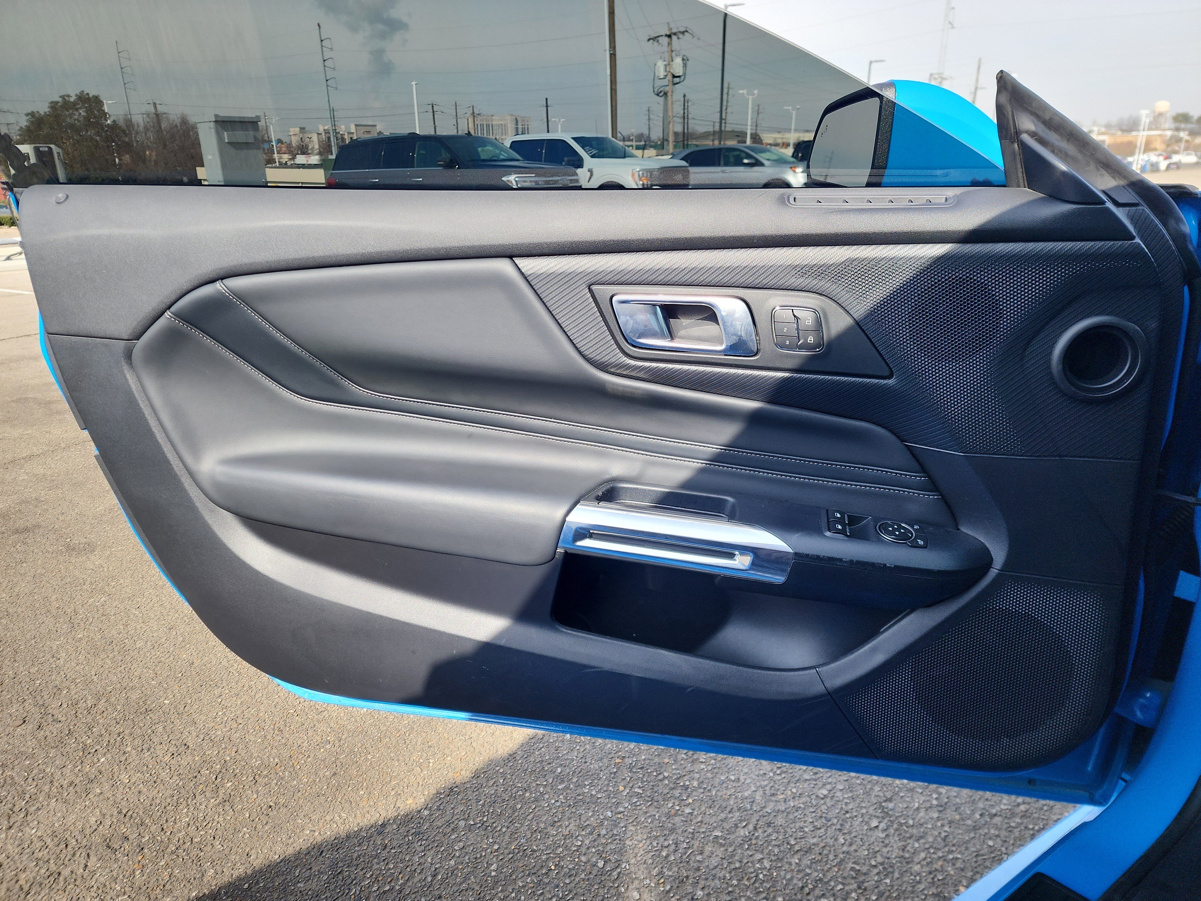 Used 2024 Ford Mustang GT Premium image 17